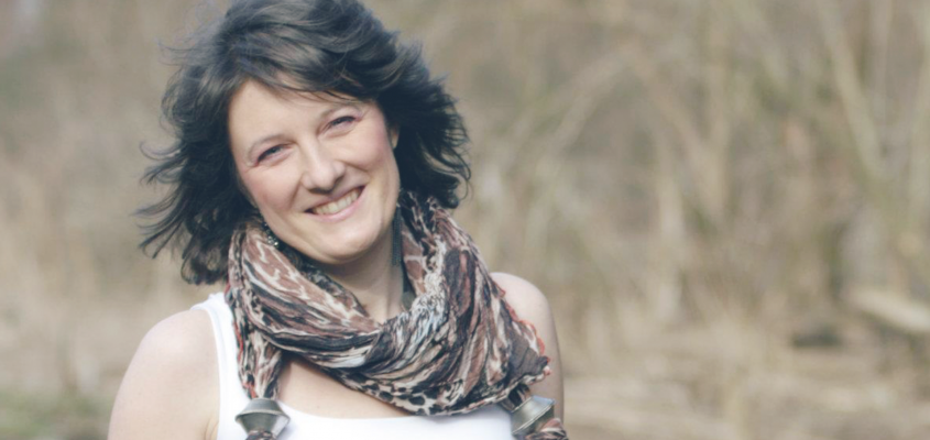 FRANCIA GYEREKIRODALOM Esti Kérdés-01