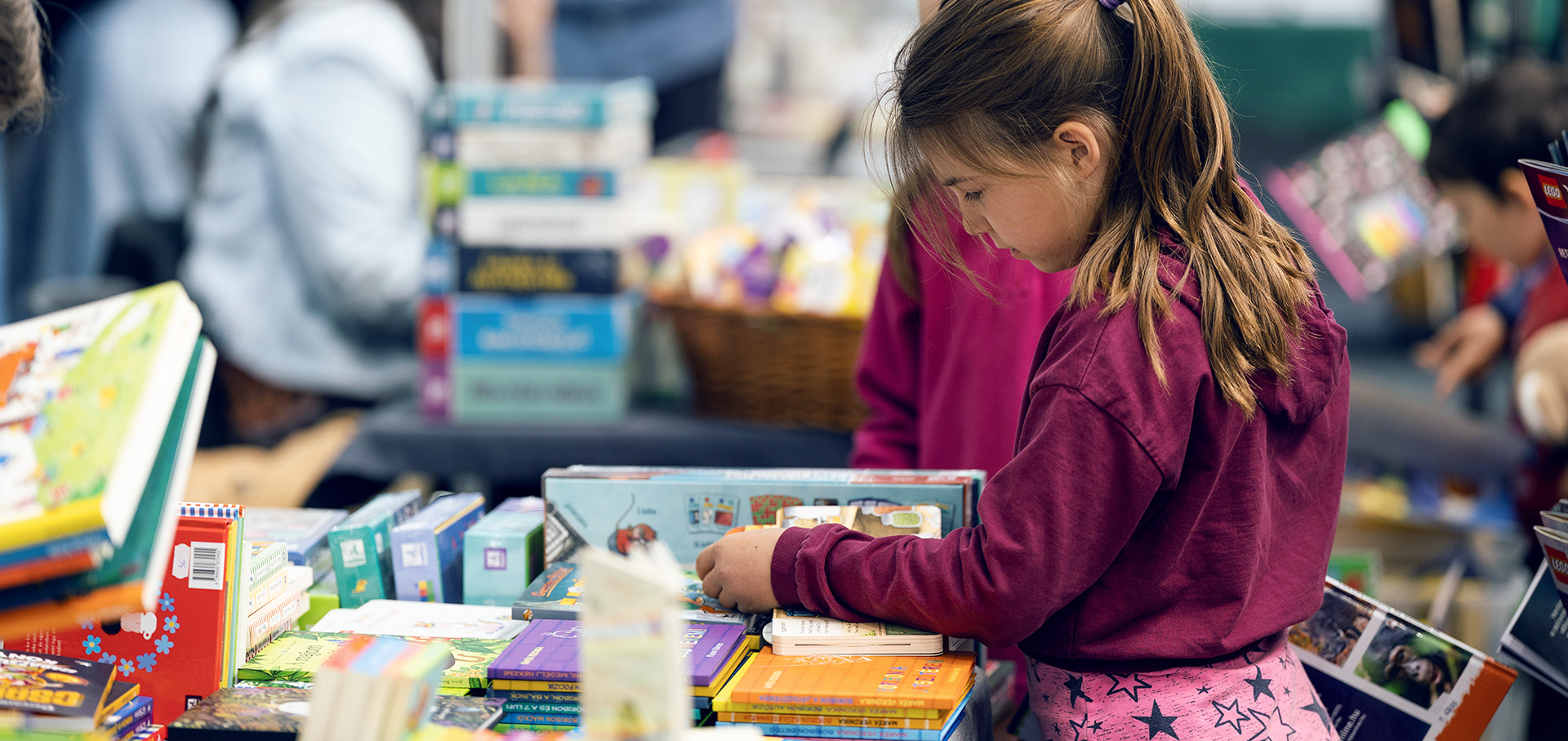 csikszeredai konyvvasar 24-04