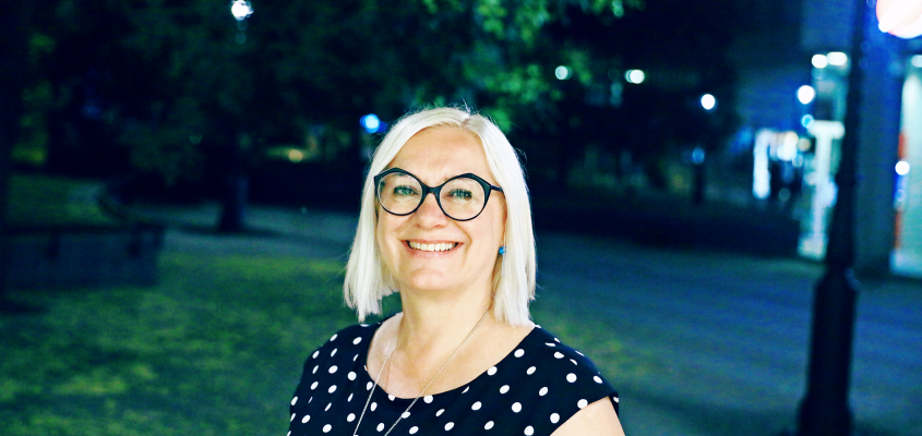 Péczely Dóra-02